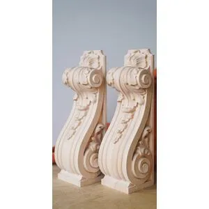 oak medium carved scroll leaf corbel baroque style